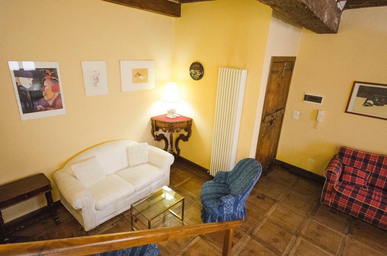 Garisenda Lodge Bologna Exteriör bild